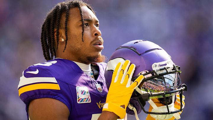 Vikings’ Justin Jefferson Placed on Injured Reserve Due to Hamstring Injury