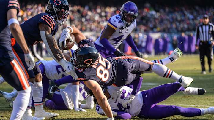 Bears and Vikings TV, Radio and Betting