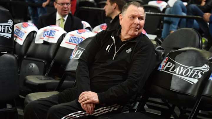 Former New York Knicks Coach Brendan Malone Dies at 81