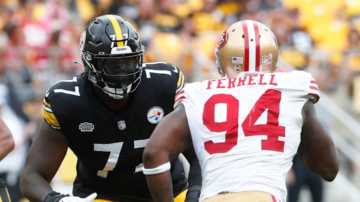 Broderick Jones Impressive In First Career NFL Start Broderick Jones Impressive In First Career NFL Start