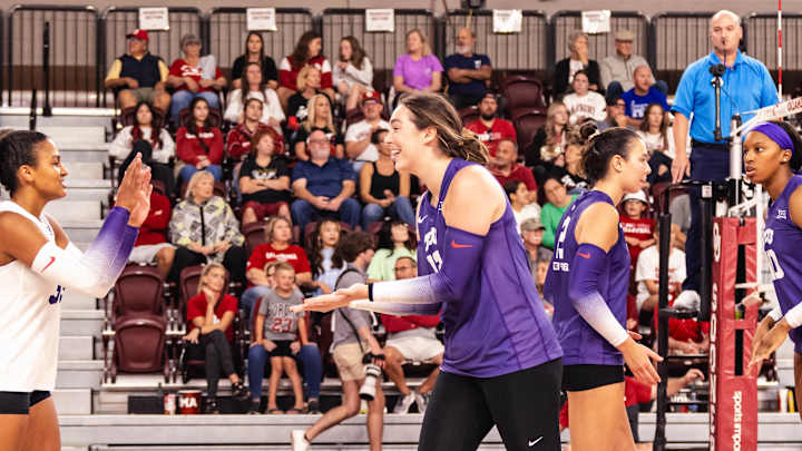 TCU Volleyball Reverse Sweeps Oklahoma