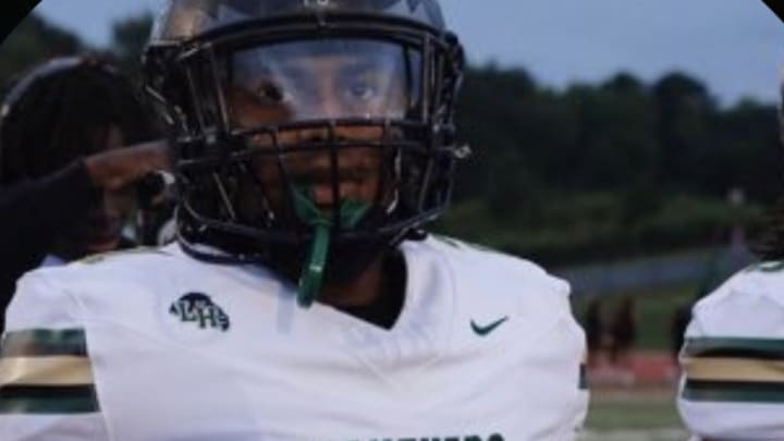 Indiana Football Lands Commitment From Class of 2024 RB Justus Savage