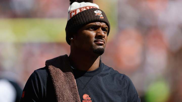 Deshaun Watson Shoulder Injury Could Cost Him Multiple Games, per Report