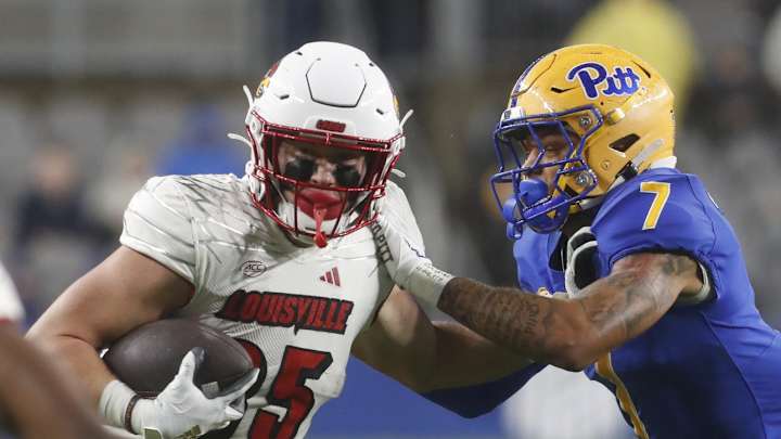 Highlights, Photos and Notes: Pitt 38, Louisville 21