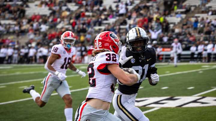 AP Poll Ranks Georgia As Number One Team In Week Eight