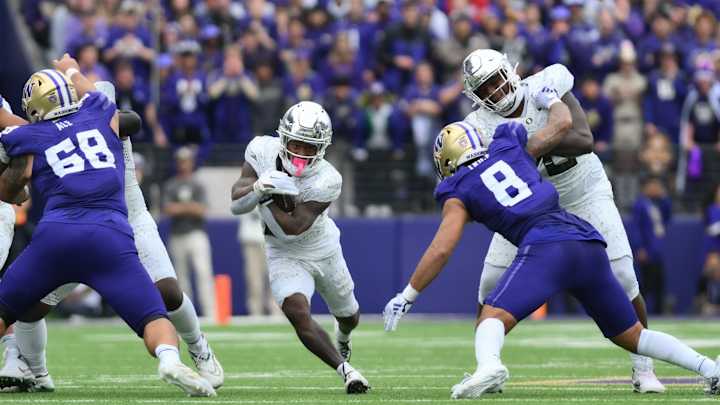 Husky Defense Was Good on Fourth Down, Stopping Oregon 3 Times