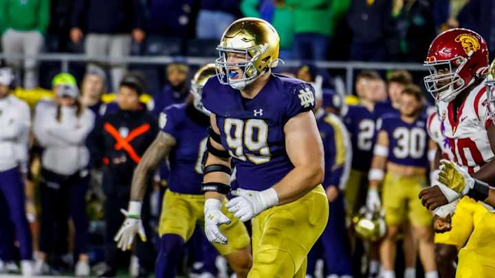 Rylie Mills Continues To Elevate Play For Fighting Irish