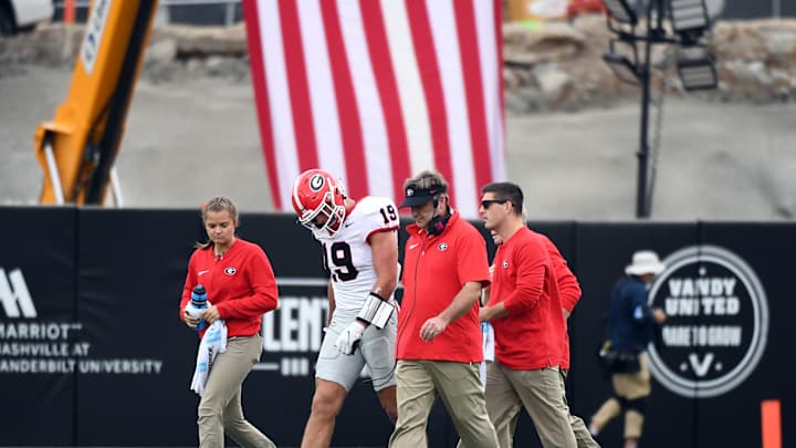 Brock Bowers to Have Surgery