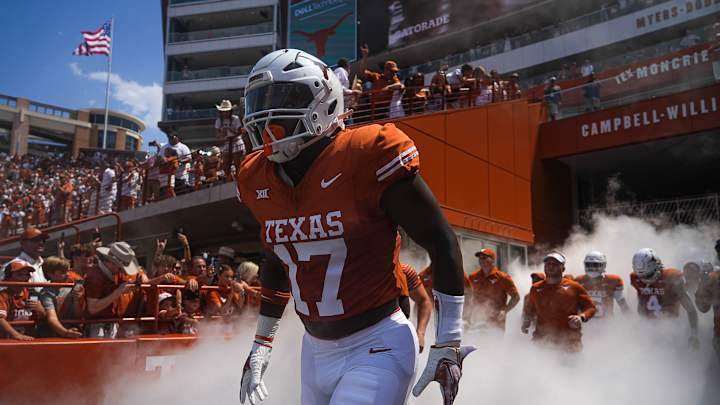 Could Savion Red Be Texas Longhorns 'Secret Sauce' In Red Zone?