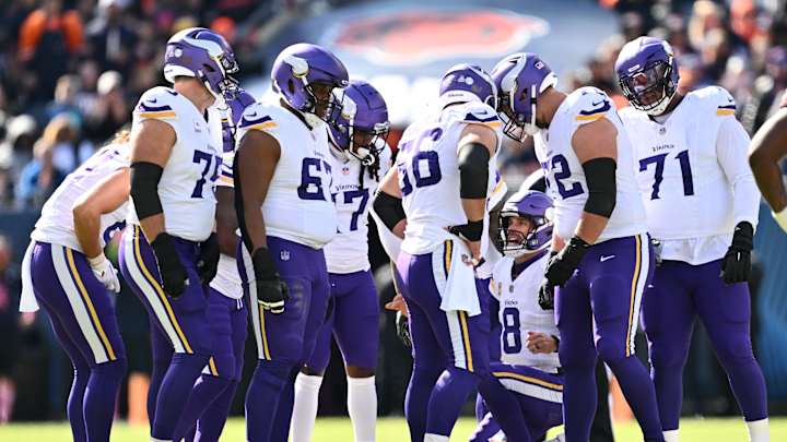 Vikings' Snap Counts vs. Bears: Brandon Powell, Andrew Booth Jr. Get More Work