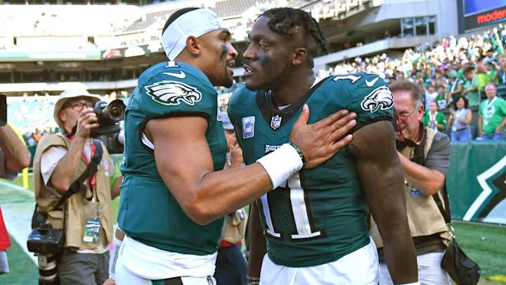 A.J. Brown Calls Out Ex-Eagles QB Donovan McNabb: ‘You Should Know Better’ A.J. Brown Calls Out Ex-Eagles QB Donovan McNabb: ‘You Should Know Better’