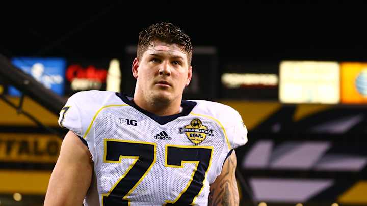 U-M alum Taylor Lewan posts NSFW video trashing Michigan State Football