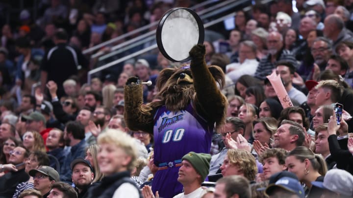 Jazz to Stop Selling ‘Jumpman’ Shirt That Looked Like It Mocked Team’s NBA Finals Losses