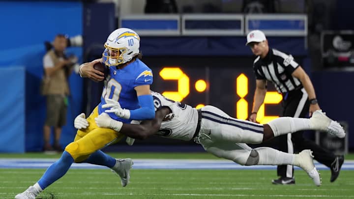 Chargers News: Justin Herbert Confident He'll Bounce Back From Dallas Defeat