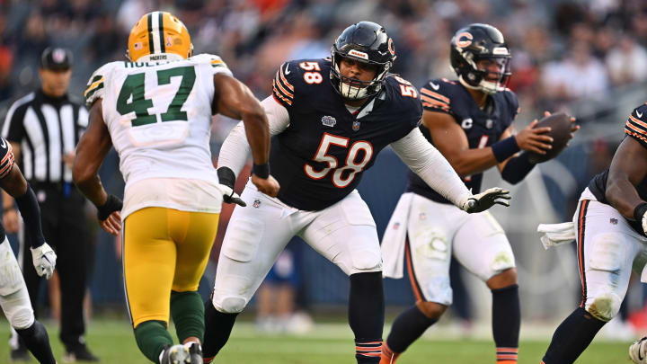 Raiders Take on Bears Rookie Tackle Darnell Wright