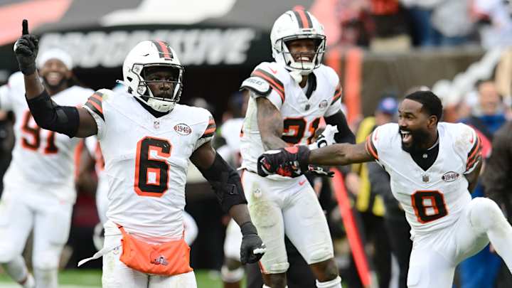 Browns’ Radio Voice Admits He ‘Kinda Lost It’ on Decisive Call of Win Over 49ers Browns’ Radio Voice Admits He ‘Kinda Lost It’ on Decisive Call of Win Over 49ers