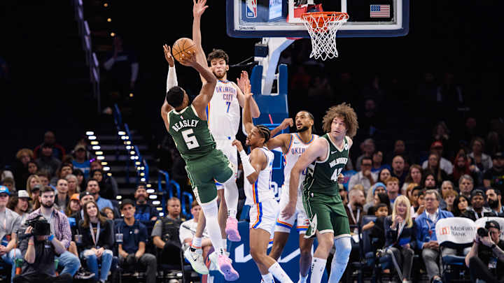 Thunder's Shooting Efficiency, Defense Trumps Milwaukee Bucks' Star Duo Thunder's Shooting Efficiency, Defense Trumps Milwaukee Bucks' Star Duo