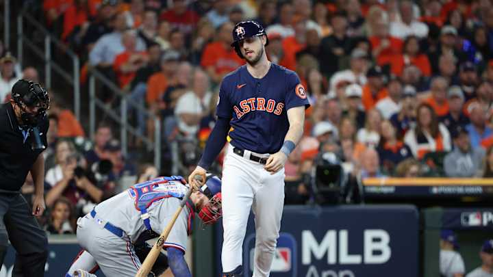 Houston Astros' Dusty Baker Could Take Major Step with Struggling All-Star Slugger Houston Astros' Dusty Baker Could Take Major Step with Struggling All-Star Slugger