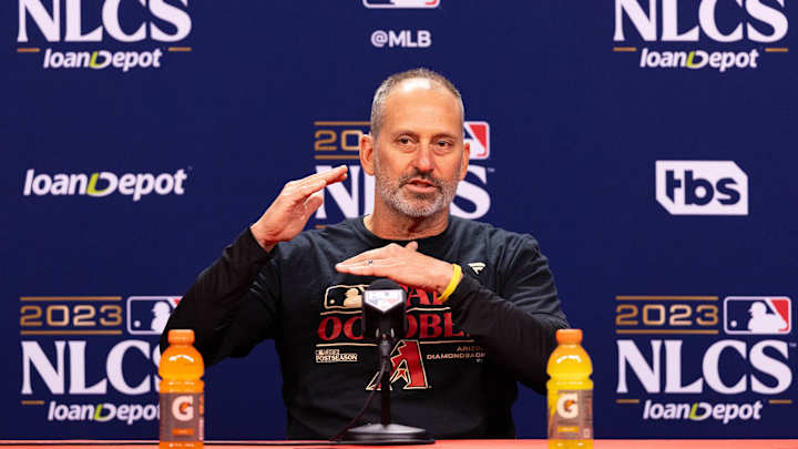 D-backs Searching for a Win As NLCS Moves to Chase Field