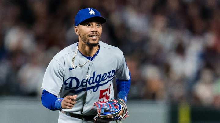 Gold Glove Award Finalists Announced For American League, National League Gold Glove Award Finalists Announced For American League, National League