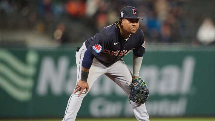 Three Guardians Named 2023 Rawlings Gold Glove Award Finalists