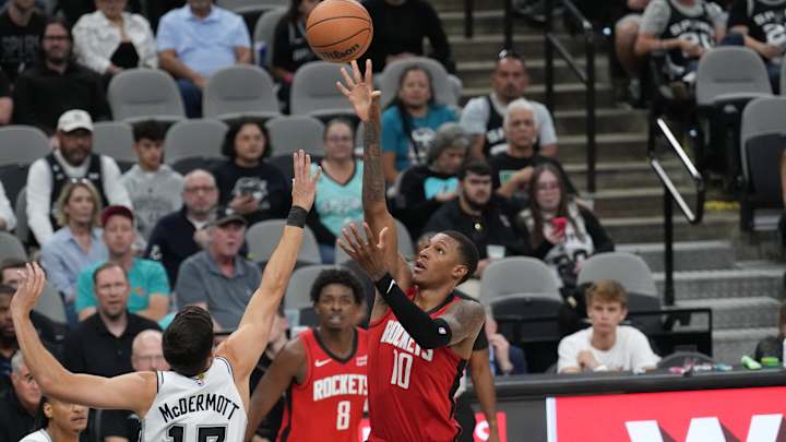 Short-Handed Houston Rockets Fall to San Antonio Spurs in Preseason Defeat Short-Handed Houston Rockets Fall to San Antonio Spurs in Preseason Defeat
