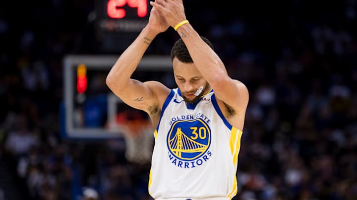 Kings HC Mike Brown Praises Warriors G Steph Curry Following Loss