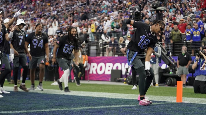 NFL World Reacts to Idea of League’s Elite Players Playing in 2028 Olympics