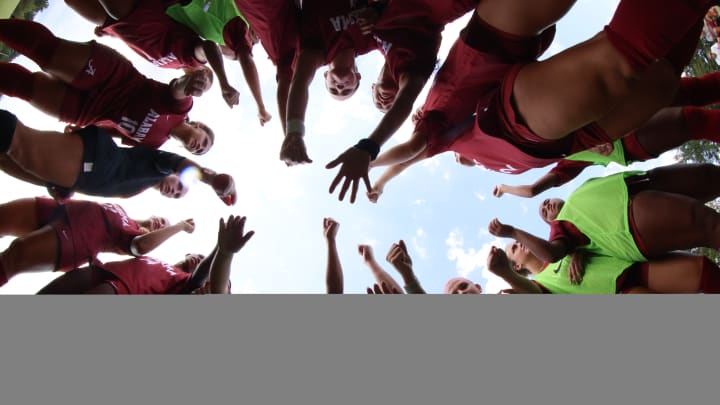 Alabama Soccer Shakes Off Road Troubles in Ole Miss Win