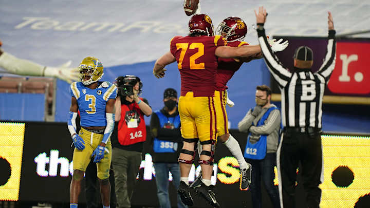 USC Football: Offensive Line Shortcomings Have Expert Pining For Alum