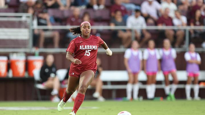 Live Updates: No. 16 Alabama Soccer at Ole Miss