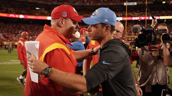 Chargers News: Brandon Staley Not Giving Up Control of Defense Despite Struggles