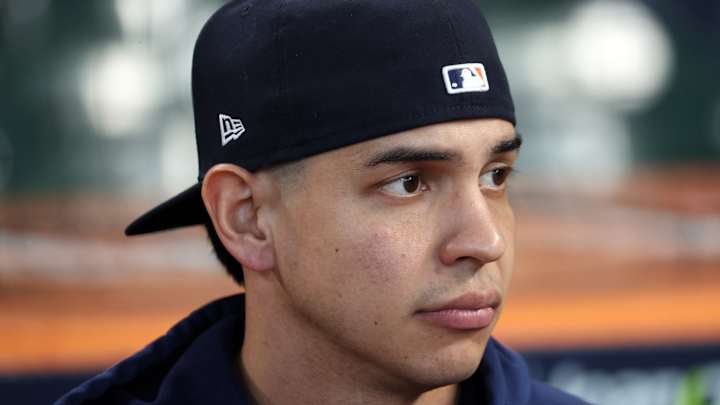 Houston Astros Utility Player Goes Viral For Heartwarming Moment with Derek Jeter