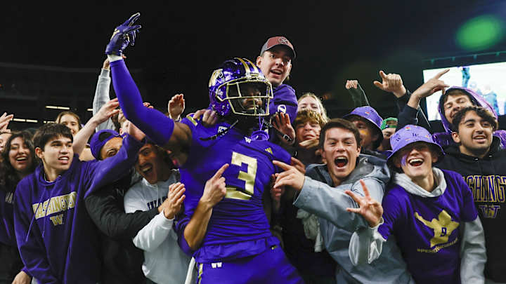 Powell Has Gone from Walk-On to Husky Starter to Big-Play Guy