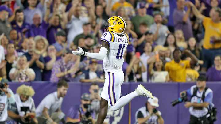 The Instant Takeaways: Jayden Daniels, LSU Take Down Army 62-0