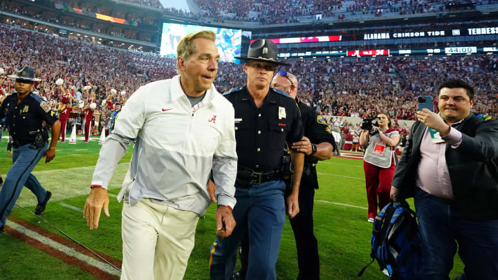 Security Guard Absolutely Destroyed a Fan Who Ran on Field After Alabama Beat Tennessee