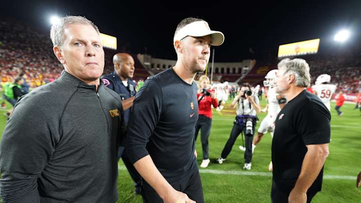 USC Football: Trojans Hold Top 25 Spot Despite Back-to-Back Losses USC Football: Trojans Hold Top 25 Spot Despite Back-to-Back Losses