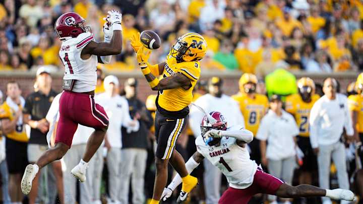Defensive Film Review: South Carolina @ No. 20 Missouri Defensive Film Review: South Carolina @ No. 20 Missouri