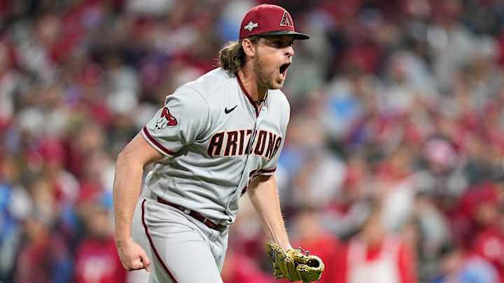 Diamondbacks Complete NLCS Comeback, Stun Phillies in Game 7 to Advance to World Series Diamondbacks Complete NLCS Comeback, Stun Phillies in Game 7 to Advance to World Series