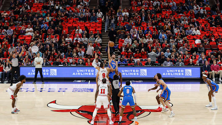 Shai Gilgeous-Alexander Showcases Brilliance in Win Over Chicago Bulls