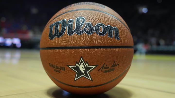 The NBA All-Star Game Is Reverting to Its Old Format and Fan Reviews Are Mixed The NBA All-Star Game Is Reverting to Its Old Format and Fan Reviews Are Mixed