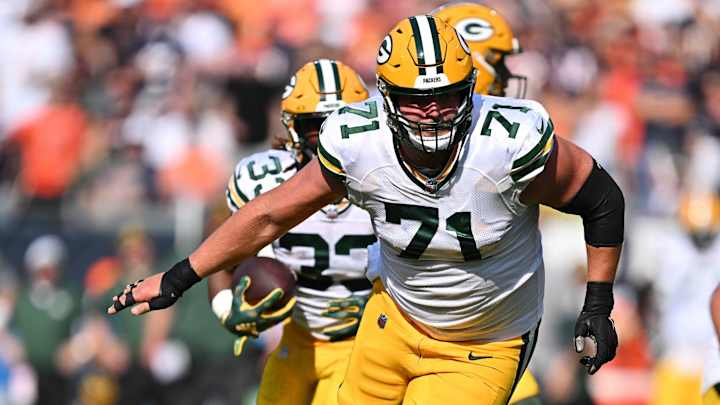 Packers’ Adam Stenavich Praises Josh Myers; Fans Lose Their Mind