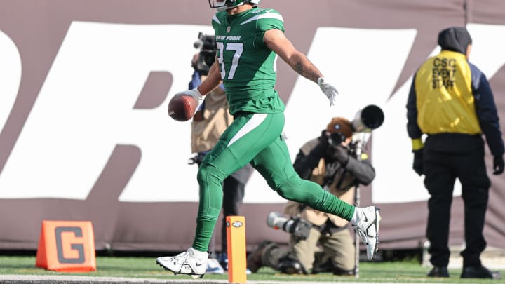 Chargers News: Insider Thinks LA Should Trade For Longtime NFL Tight End from AFC Squad