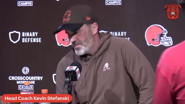 Kevin Stefanski "Hopeful" On Injury Status Of Key Browns Pass Rusher