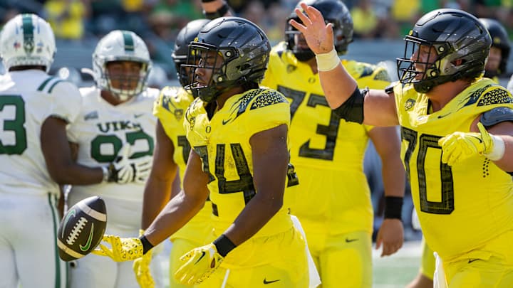 Dante Dowdell Helping Oregon Prepare for Utah Run Game, Ja'Quinden Jackson