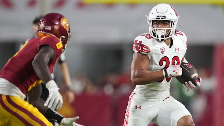 Pac-12 Football Game Picks: Prolific Oregon Makes Utah a Rare Home Underdog