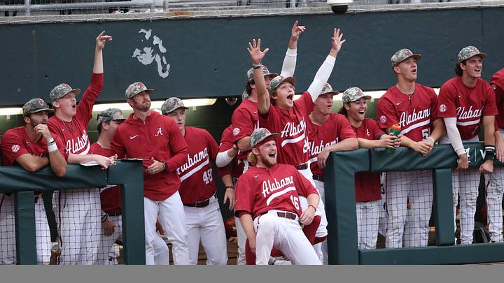 Alabama Baseball Takes on FSU in Fall Baseball Exhibition