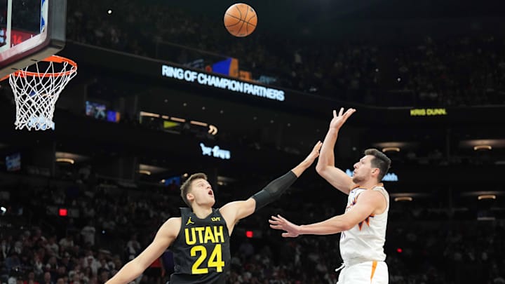 Jazz Underwhelm in Blowout Loss vs. Suns, 126-104 Jazz Underwhelm in Blowout Loss vs. Suns, 126-104