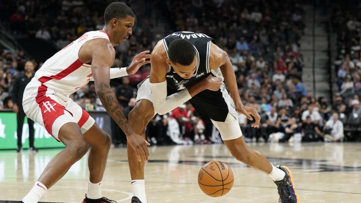 Houston Rockets Showcase Alarming Trends After First 3 Games Houston Rockets Showcase Alarming Trends After First 3 Games