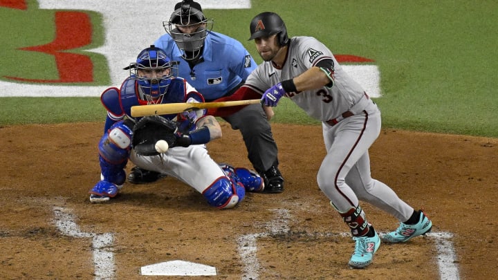 Diamondbacks Are Happy to Bunt Their Way Through the World Series